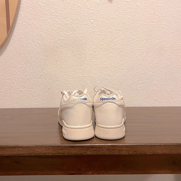 Reebok 1987 Workout Plus tennis shoes - Picture 7 of 9